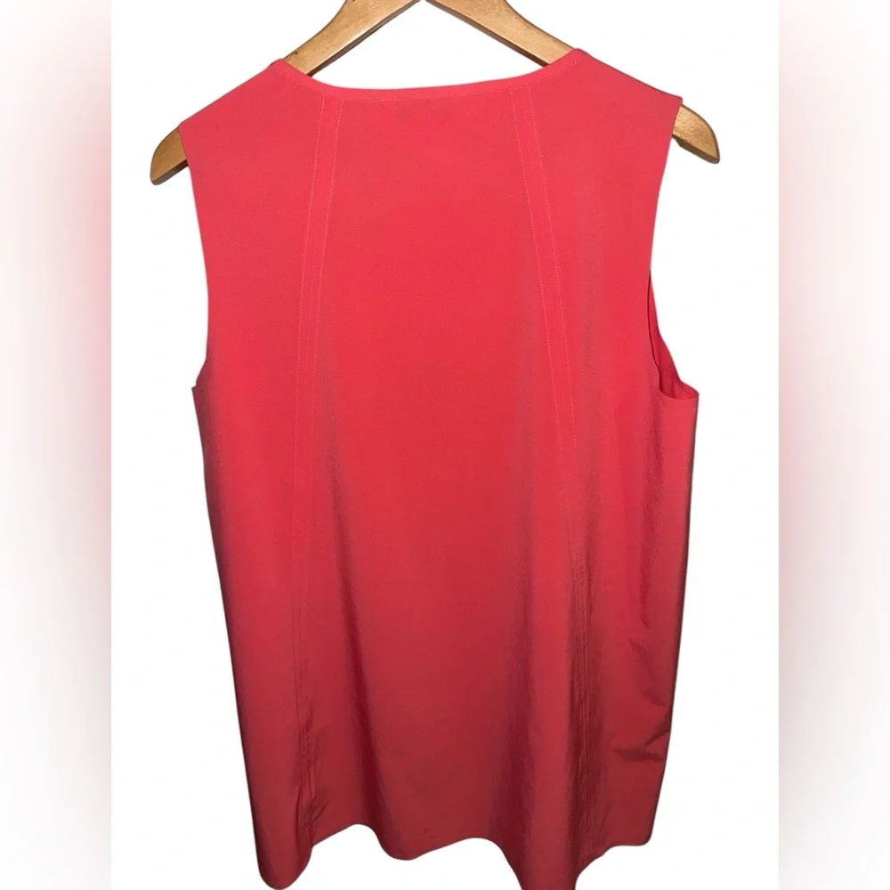 Athleta Refined Zephyr Tank size Small sleeveless pink coral